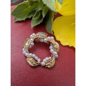 Aurora Rhinestone Circle Brooch, Mid Century Pin, Romantic Gift